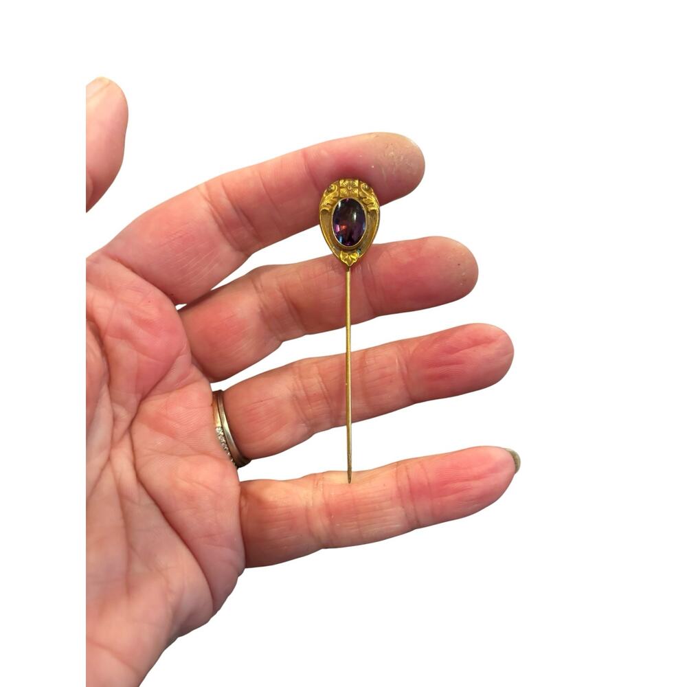 Purple Amethyst Glass Stick Pin Gold Tone Art Nouveau Floral Hat Pin 1910s